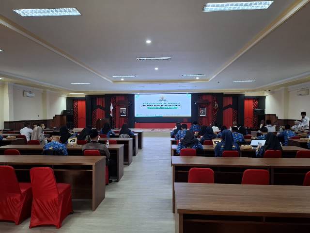 KASI KESOS KECAMATAN SAPURAN HADIRI BIMTEK PENINGKATAN KAPASITAS BENDAHARA UPZ BAZNAZ